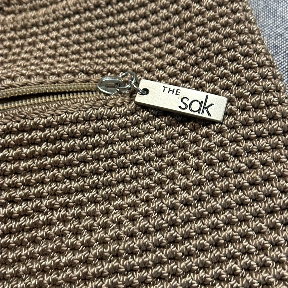 The Sak Brown Crochet Hobo Bag Boho Y2K Minimalist Summer Tote - Picture 4 of 8